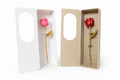 Rosa en caja